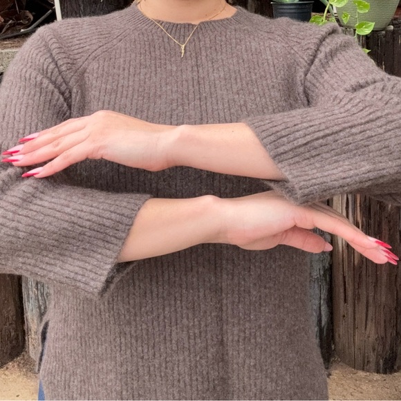 Nap Loungewear 100% Cashmere Rib-Knit Crew Neck Pullover Sweater, Retail $359 - Picture 13 of 16